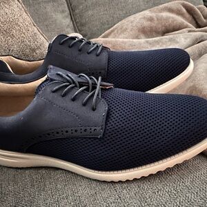 Men's Navy Lace-Up Shoes